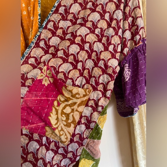 Reversible Kantha Kimono - Picture 9 of 9